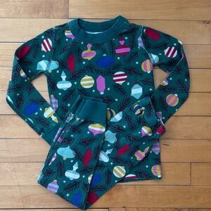 Hanna Andersson Green Ornament Print Pajama Set